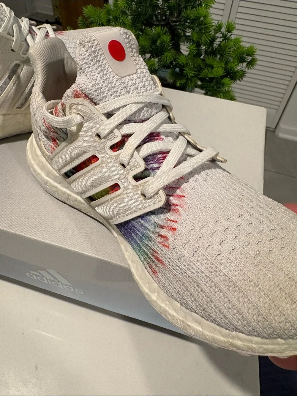 Ultra Rare Adidas Ultraboost Tokyo Limited Edition Womens size 4.5 Runners